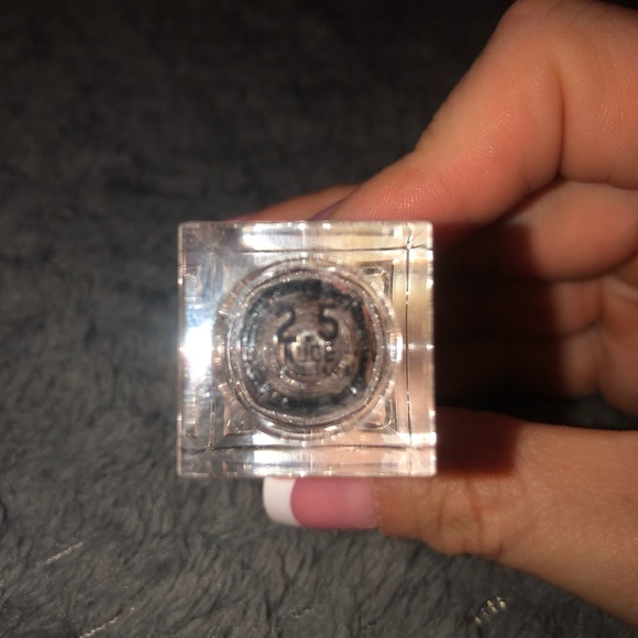 KKW BEAUTY Nude Lip Bundle NEVER USED - Picture 6 of 8